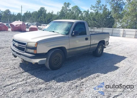 2006 Chevrolet Silverado 1500 Ls z USA, uszkodzony, nr VIN 1GCEC14Z06Z232761